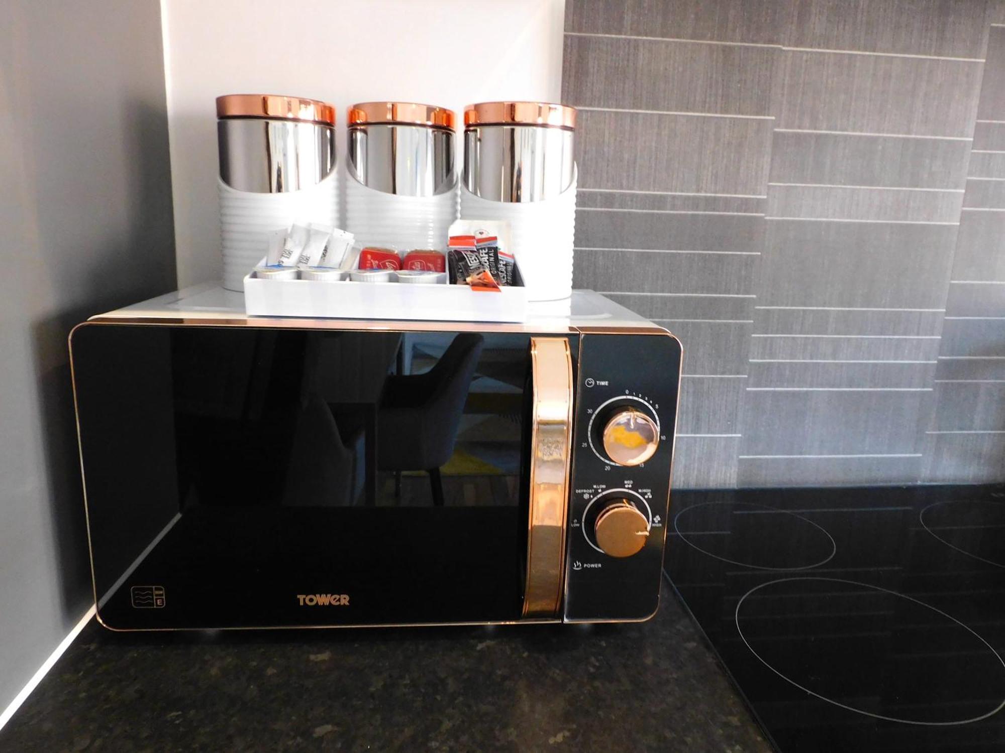 Newly Refurbished 1 Bed Apt In Hamilton Close To Station And Local Amenities Eksteriør billede